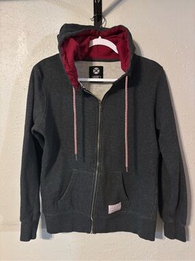 Hooey Men's Dark Charcoal Zip-Up Hoodie with Maroon Hood Lining